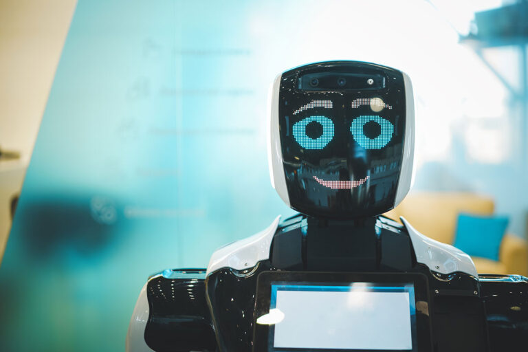 Top 5 Reasons to Choose a VR Gaming Franchise Over Traditional Arcades